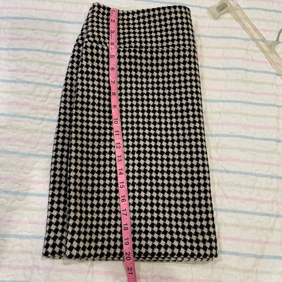 Talbots Tweed Diamond Houndstooth Skirt NWT Size 14p - Picture 5 of 7